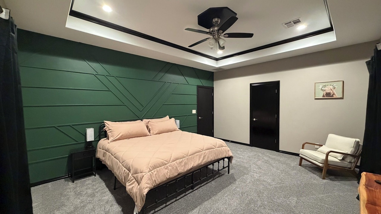 Photo of Bedroom in Elgin