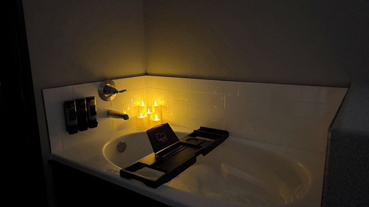 Photo of Bathroom in Elgin