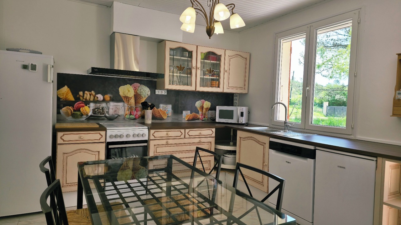 Photo of Kitchen in Banon