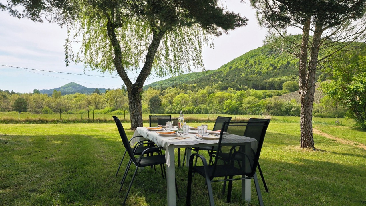 Photo of Outdoor in Banon