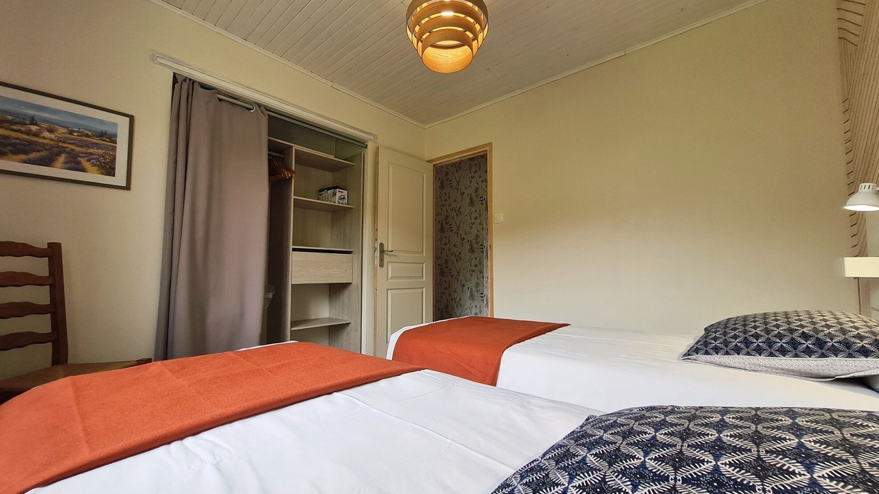 Photo of Bedroom in Banon
