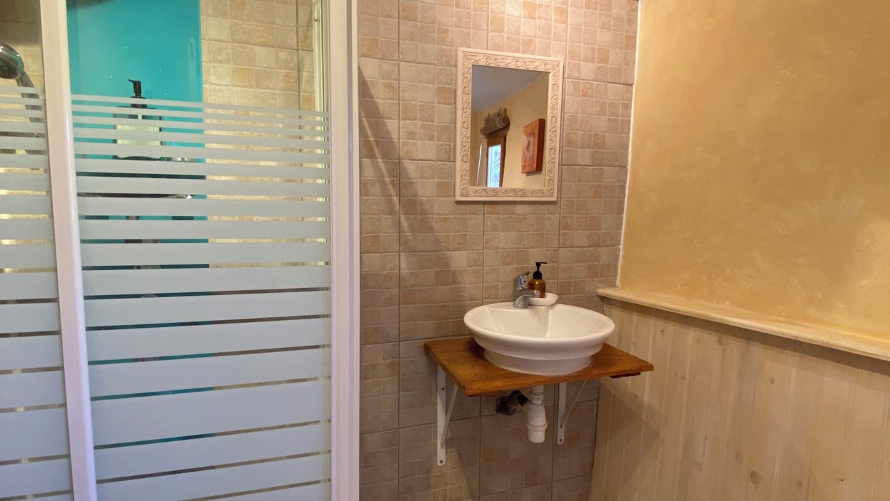 Photo of Bathroom in Blajan