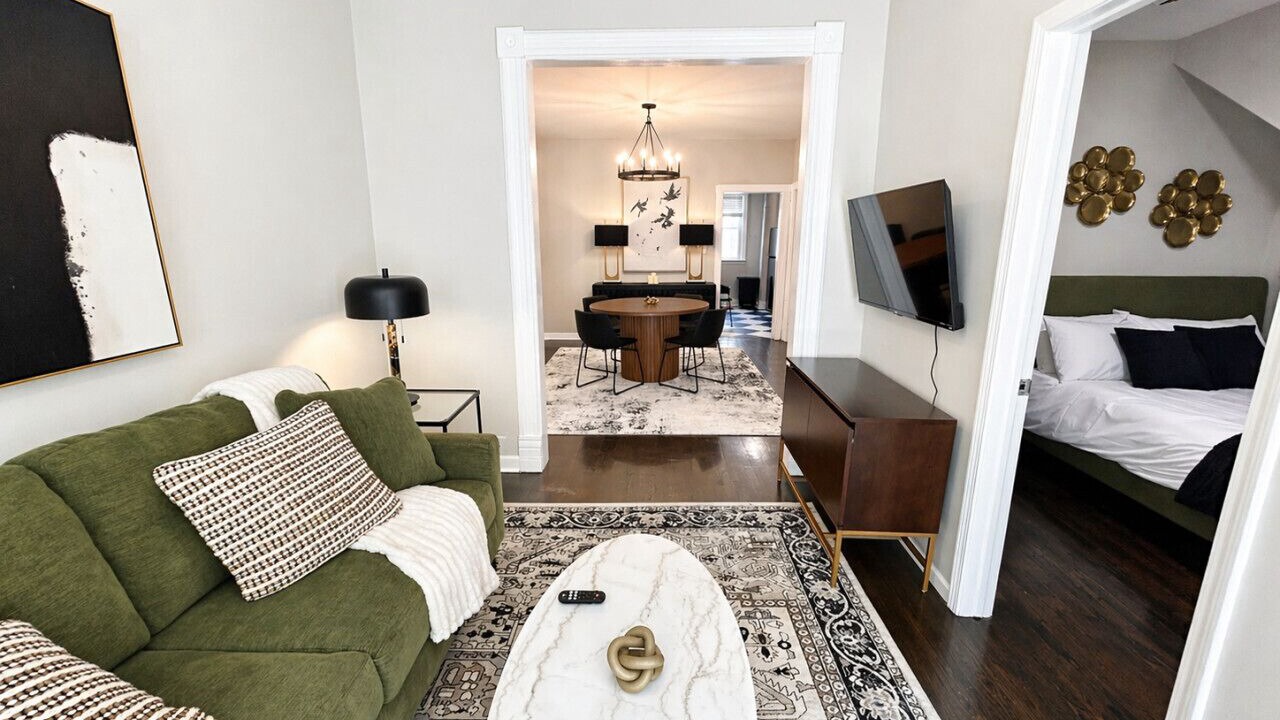 Photo of Bedroom in Lakeview