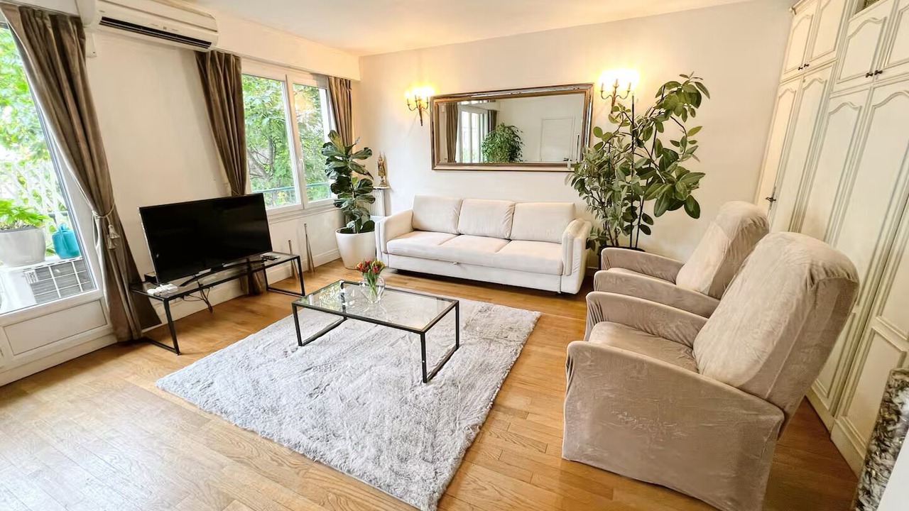 Photo of Livingroom in Porte-Dauphine