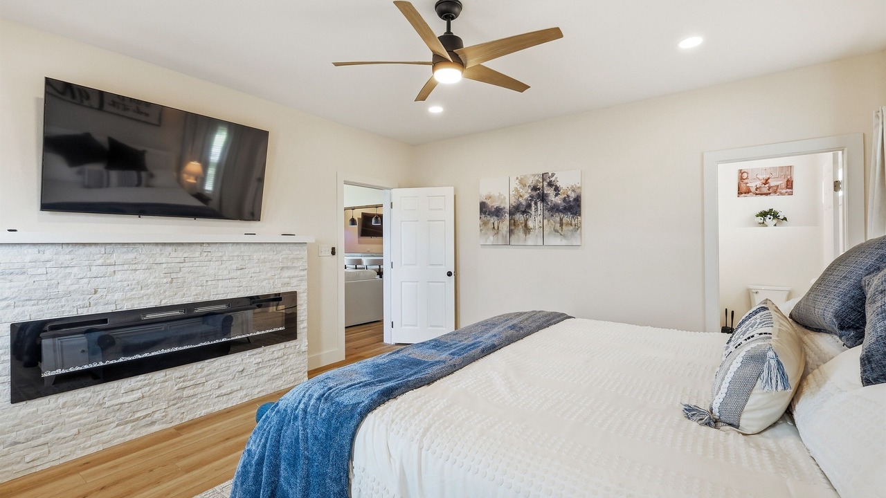 Photo of Bedroom in Graford