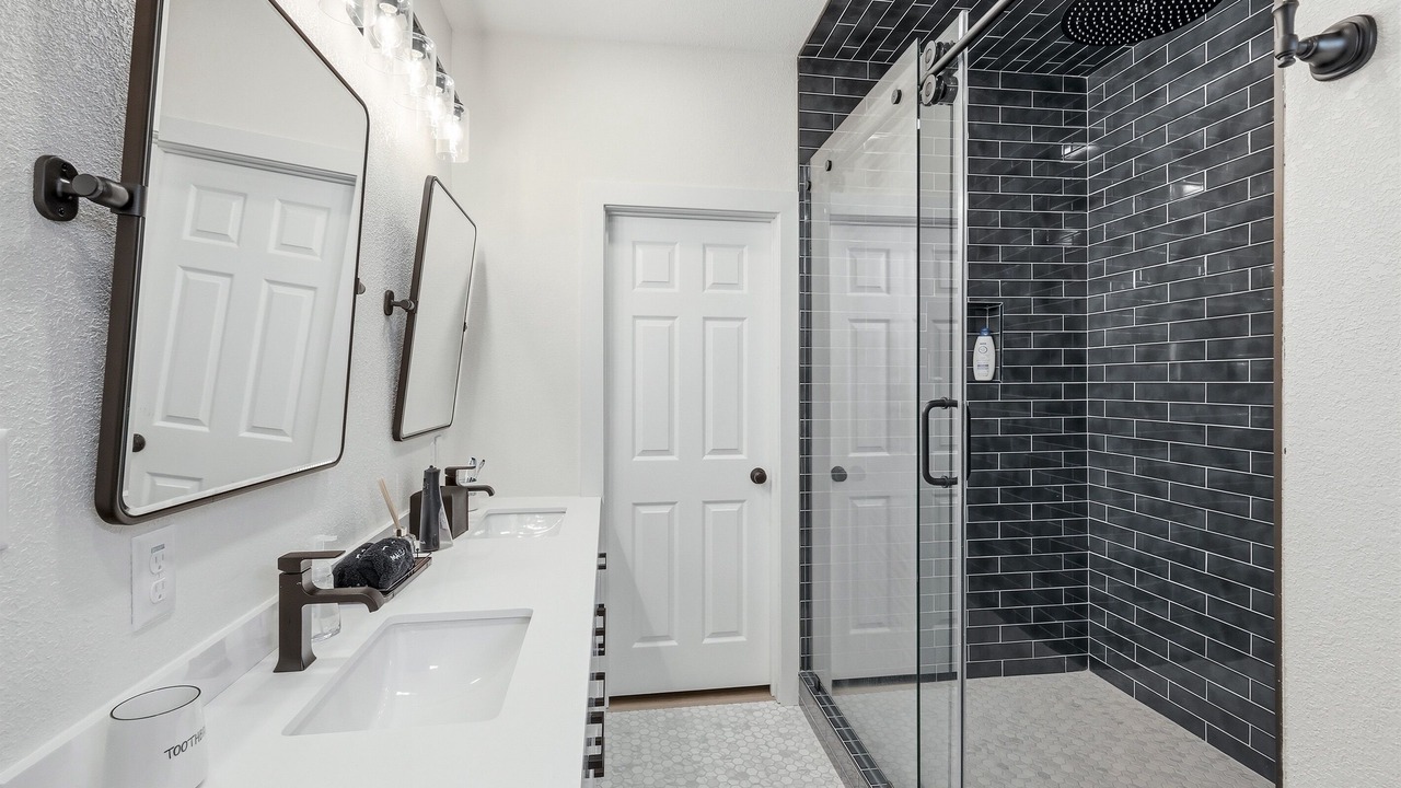 Photo of Bathroom in Graford