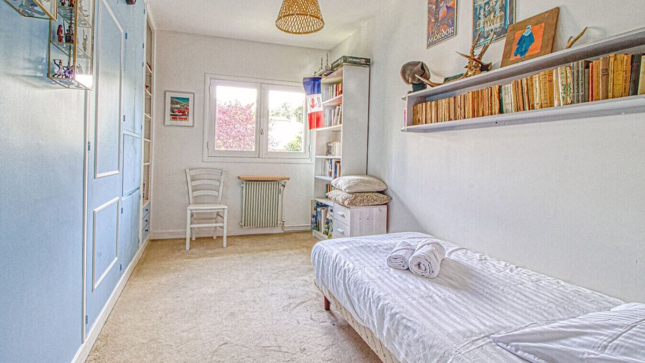 Photo of Bedroom in Clagny Glatigny