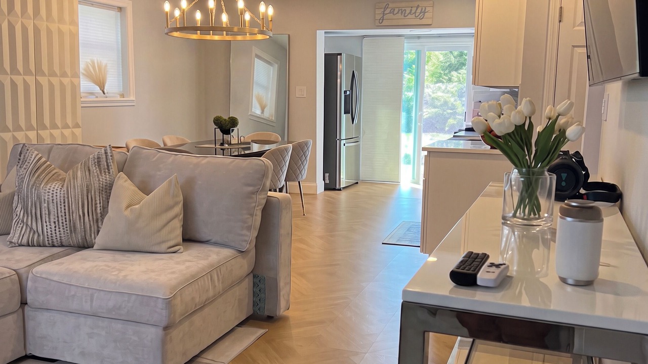 Photo of Livingroom in Wallington