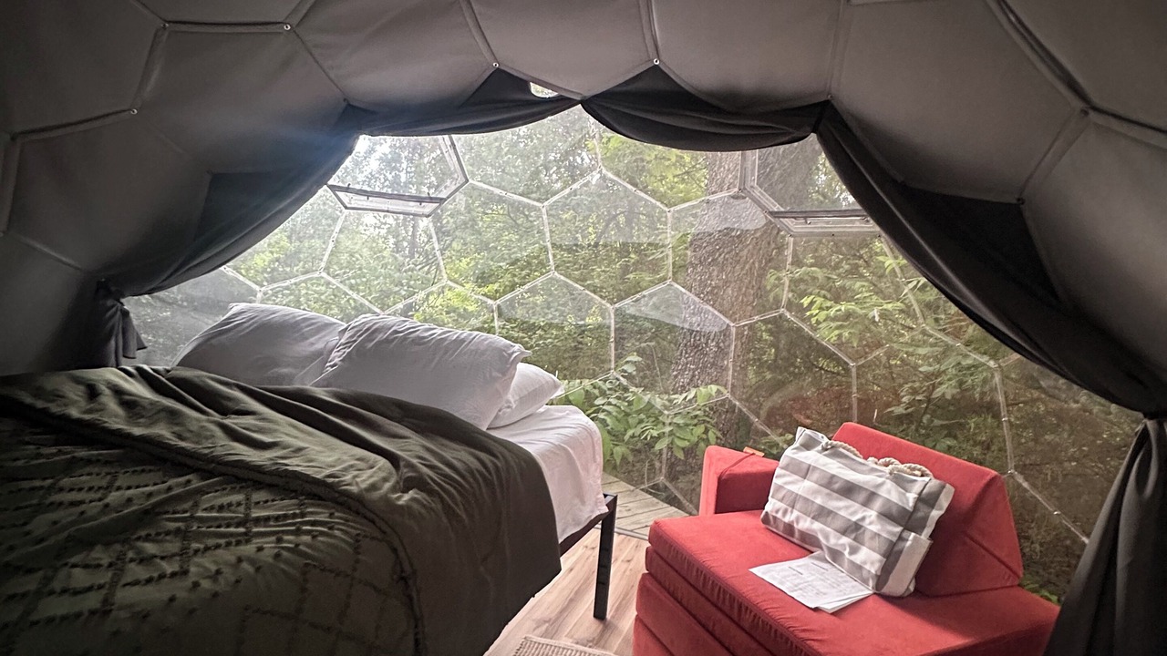 Photo of Bedroom in Earlsboro