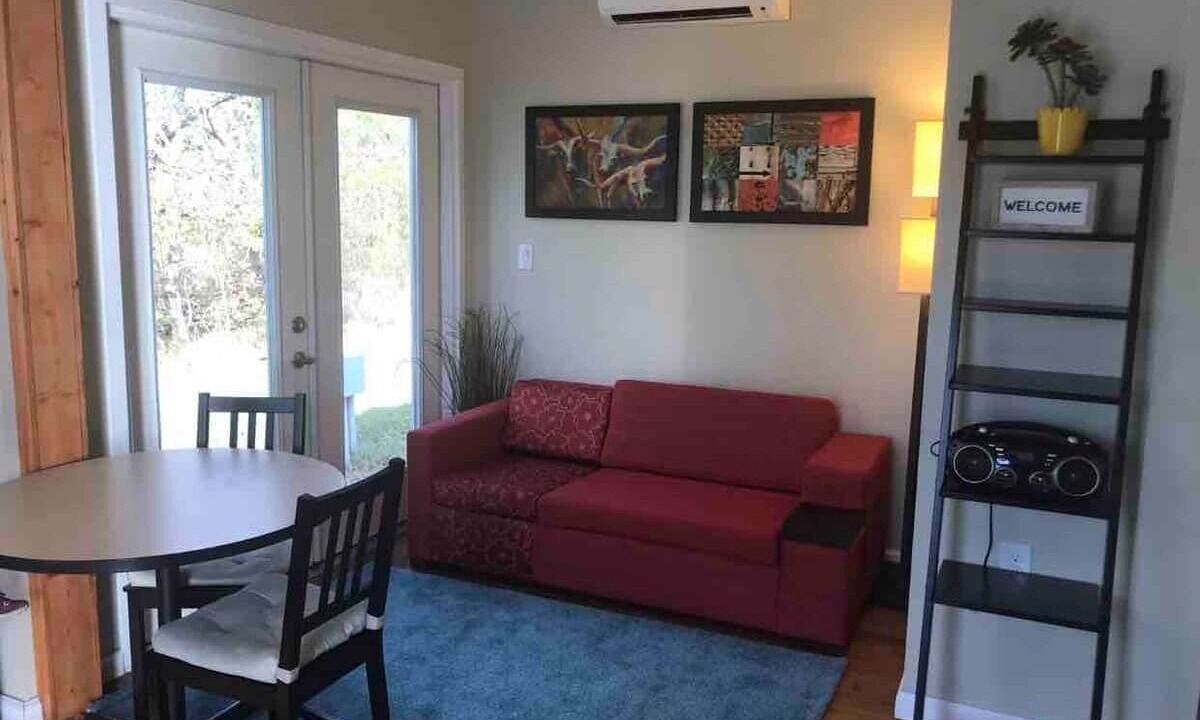 Photo of Livingroom in Lockhart