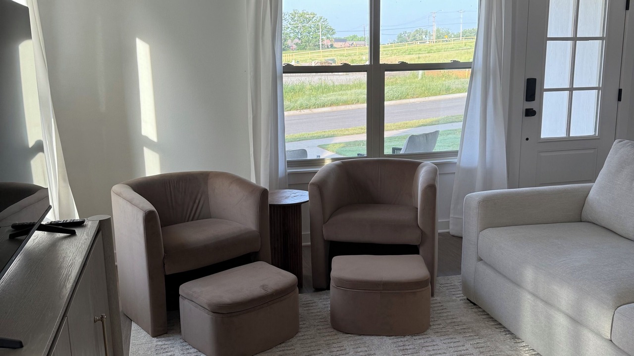 Photo of Livingroom in Uniontown