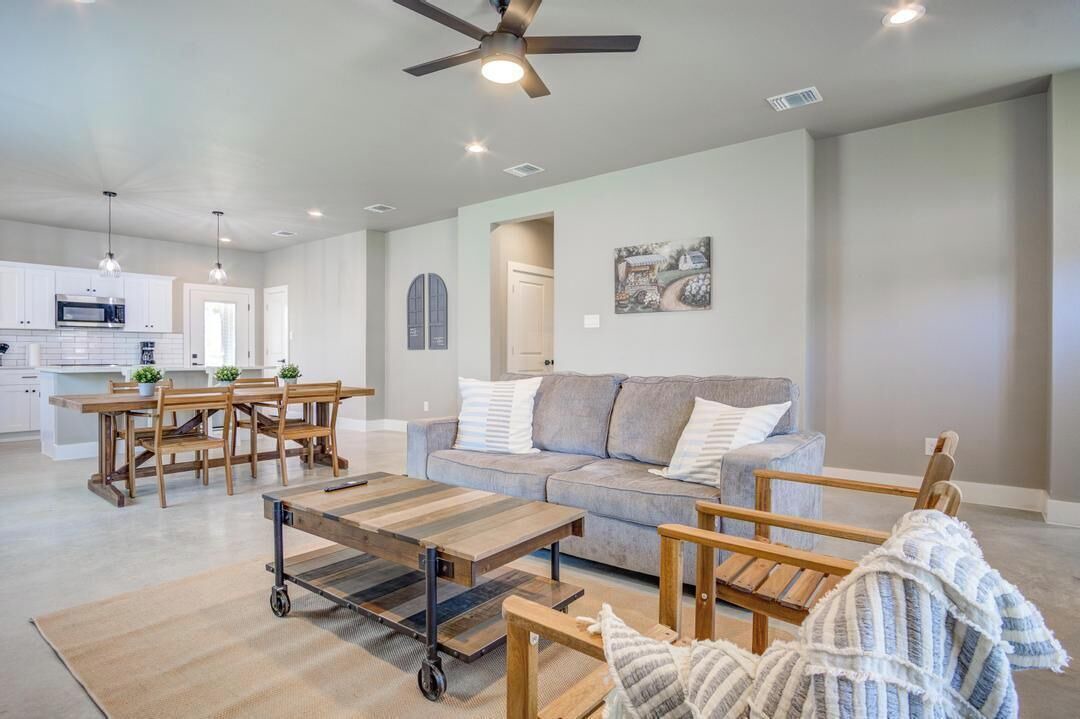 Photo of Livingroom in Bulverde