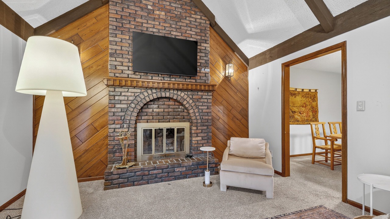 Photo of Livingroom in Blue Springs
