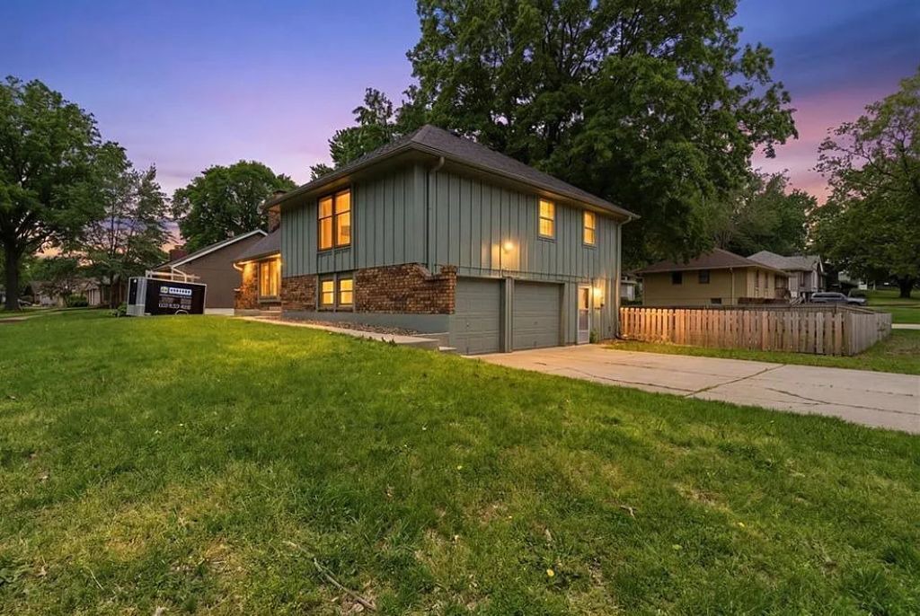 Photo of Outdoor in Blue Springs