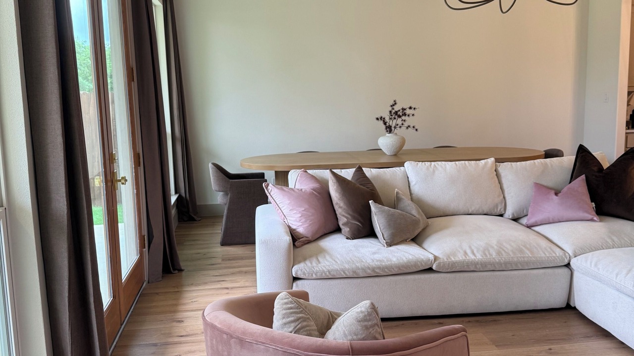 Photo of Livingroom in Roanoke