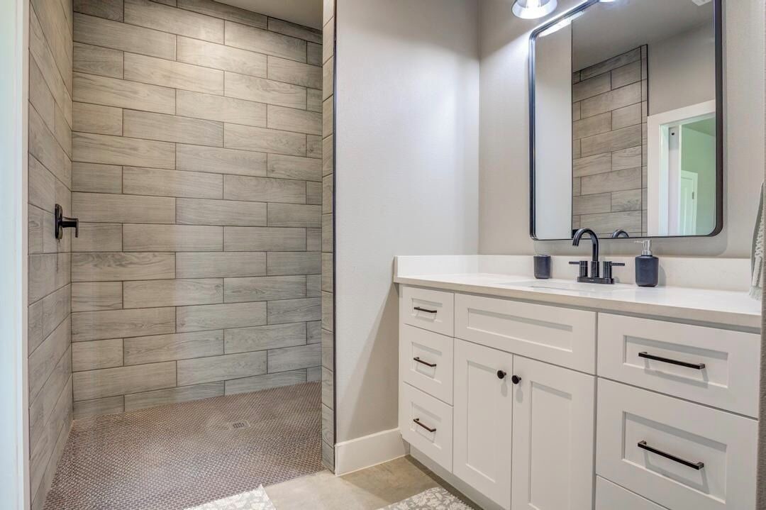 Photo of Bathroom in Bulverde