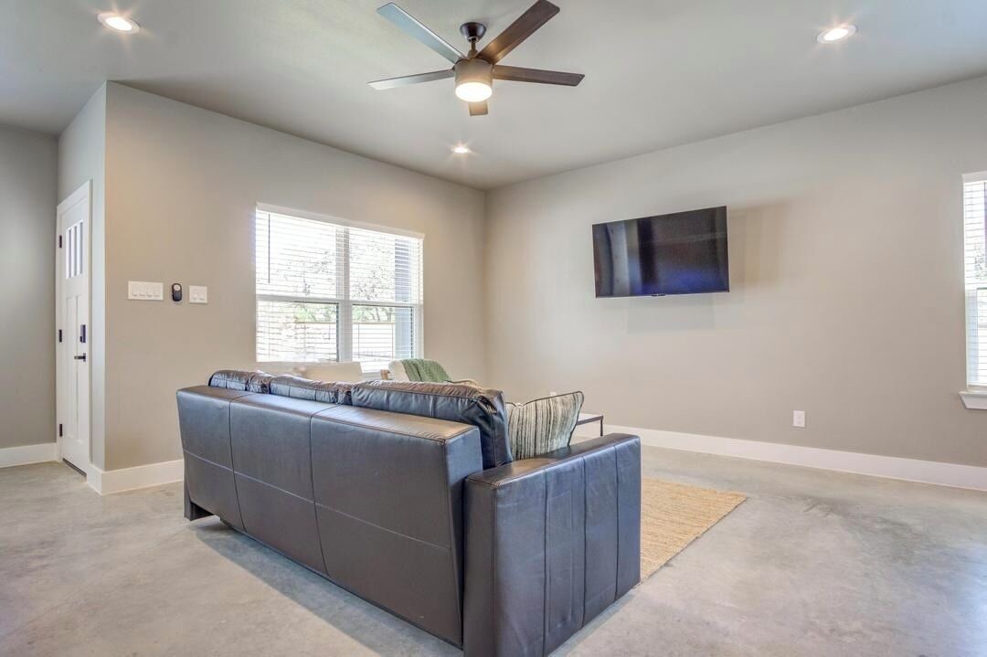 Photo of Livingroom in Bulverde