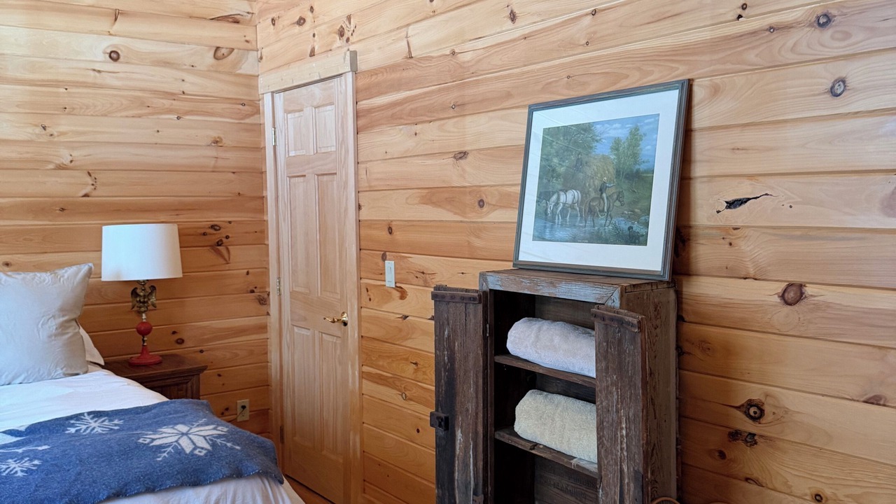 Photo of Bedroom in Middleburgh