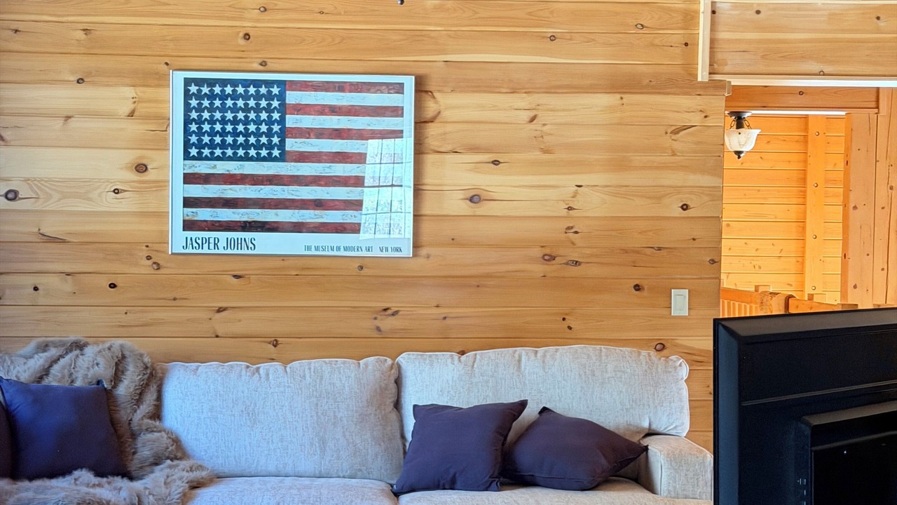 Photo of Livingroom in Middleburgh