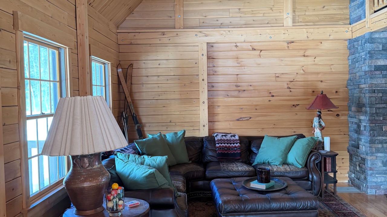 Photo of Livingroom in Middleburgh