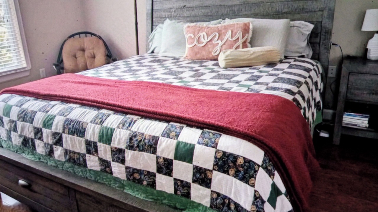 Photo of Bedroom in Livingston