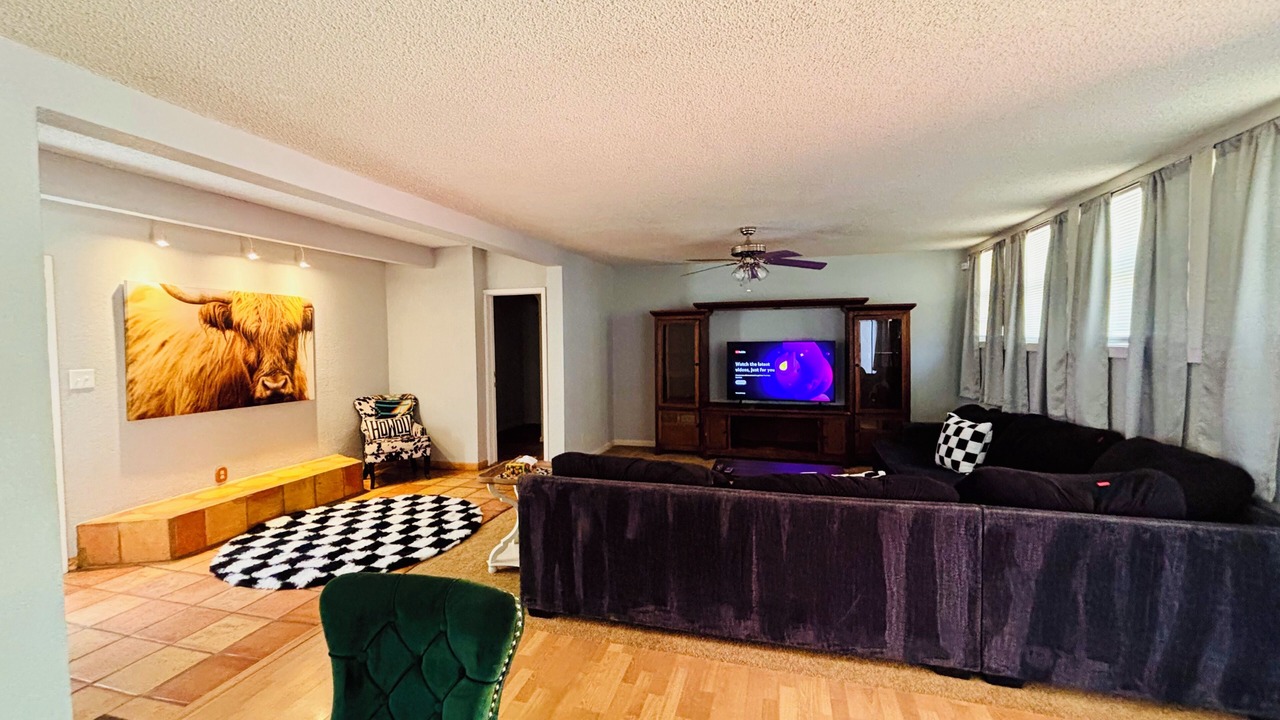 Photo of Livingroom in Big Spring
