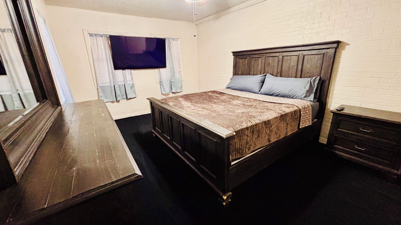 Photo of Bedroom in Big Spring