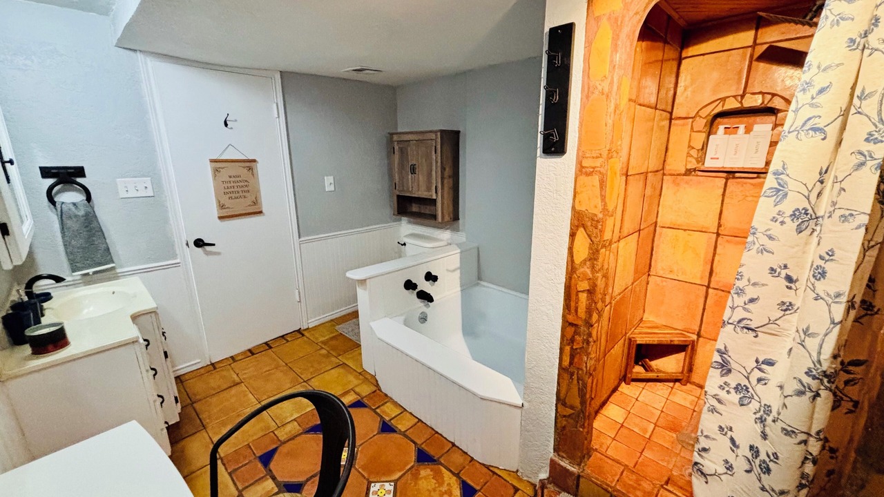 Photo of Bathroom in Big Spring