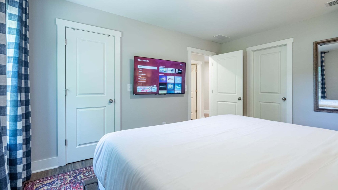 Photo of Bedroom in Emerson