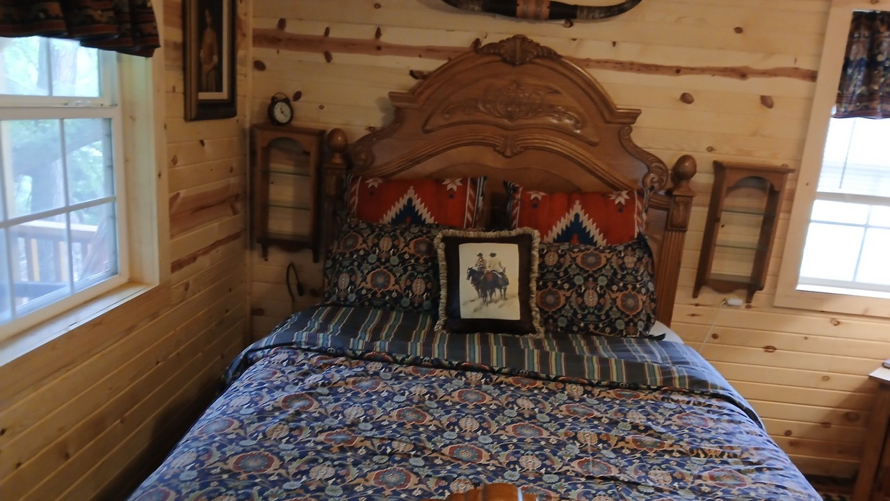 Photo of Bedroom in Corn