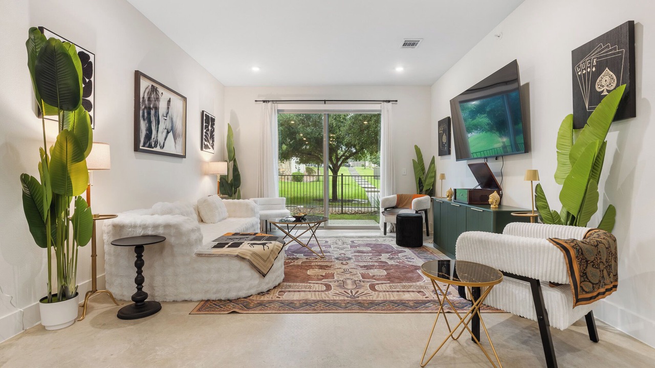 Photo of Livingroom in Austin