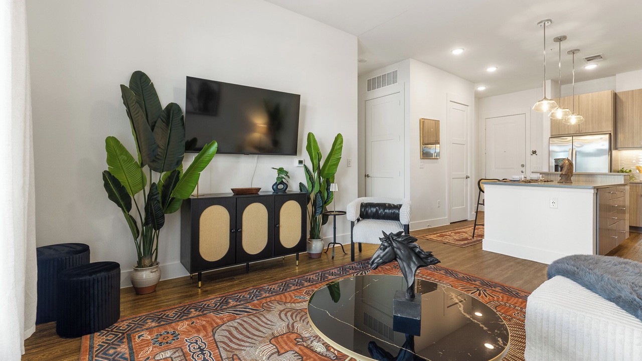 Photo of Livingroom in West Oak Hill