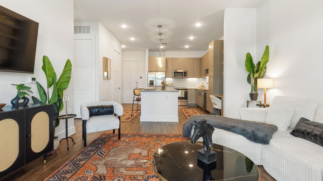 Photo of Livingroom in West Oak Hill