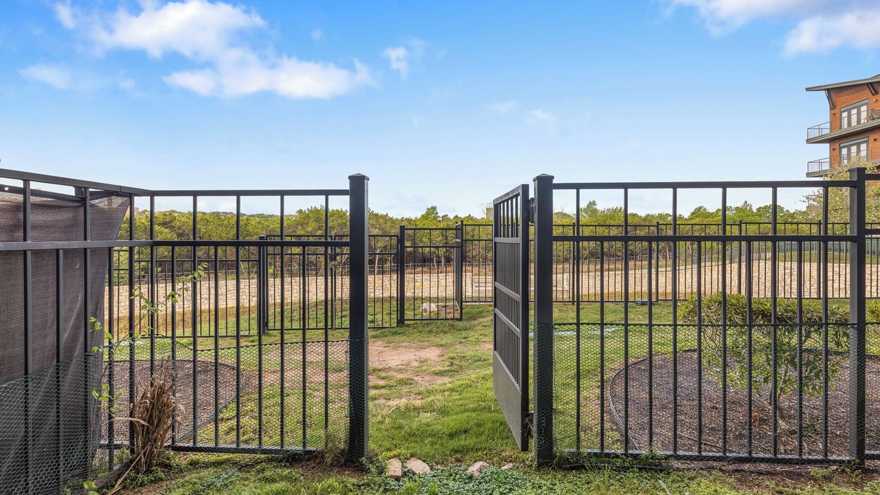 Photo of Outdoor in West Oak Hill
