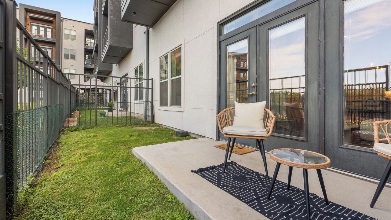Photo of Patio Balcony in West Oak Hill