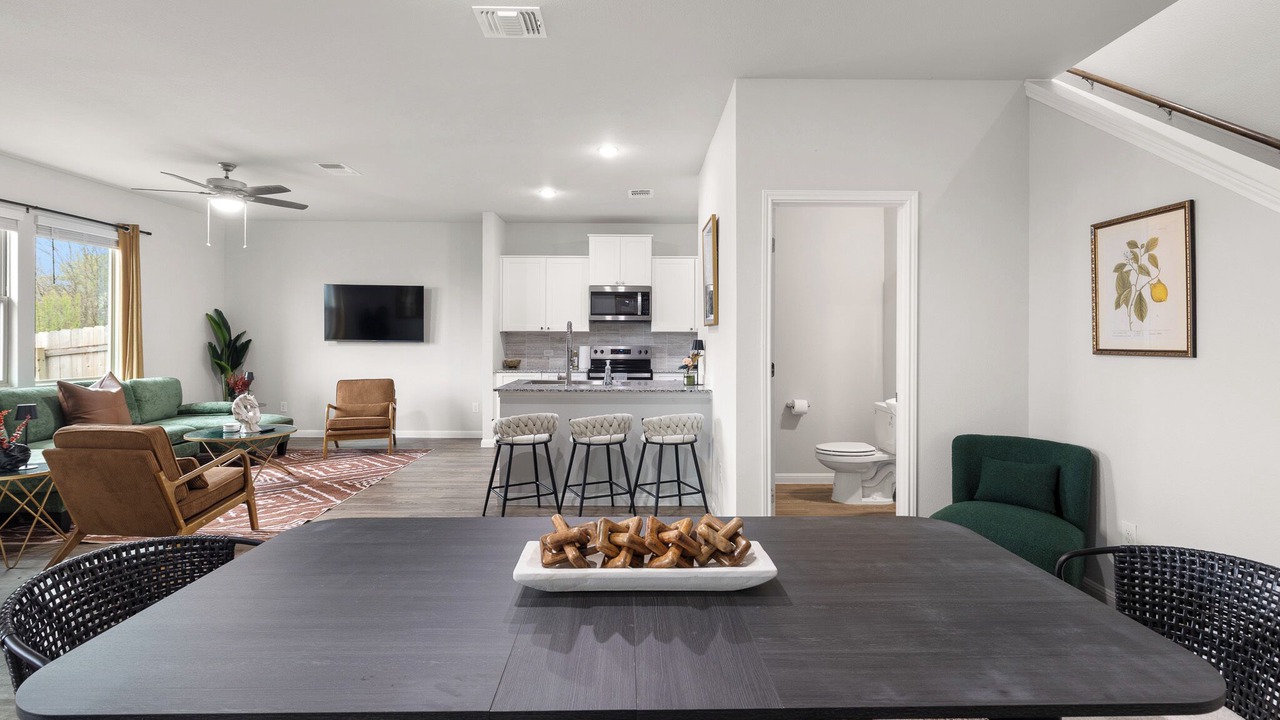 Photo of Livingroom in Lockhart