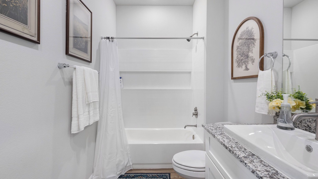 Photo of Bathroom in Lockhart