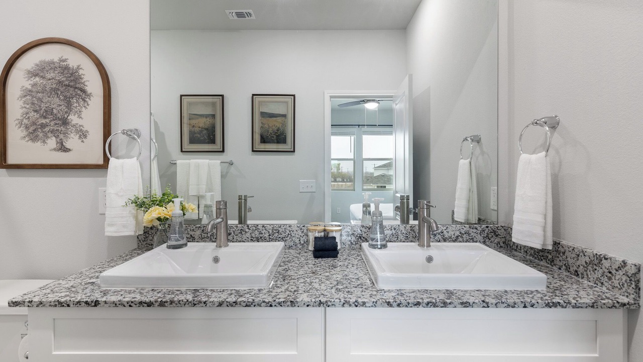 Photo of Bathroom in Lockhart