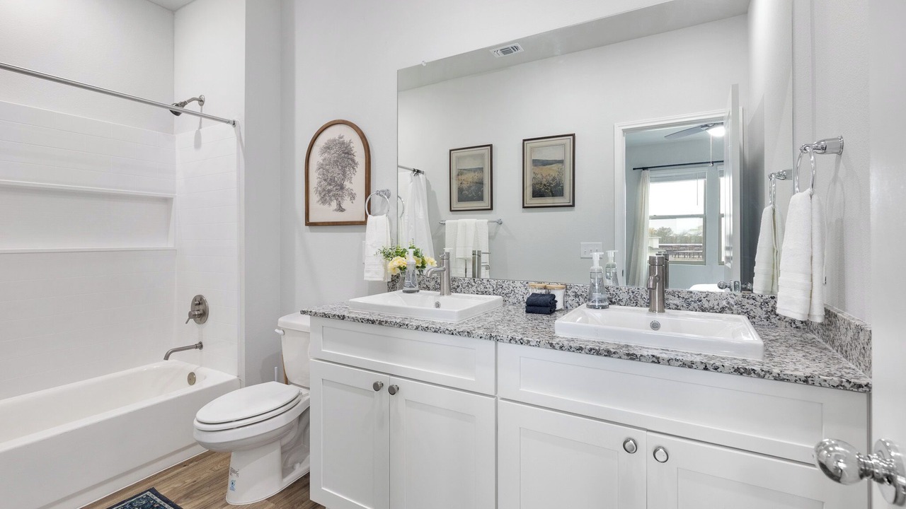 Photo of Bathroom in Lockhart