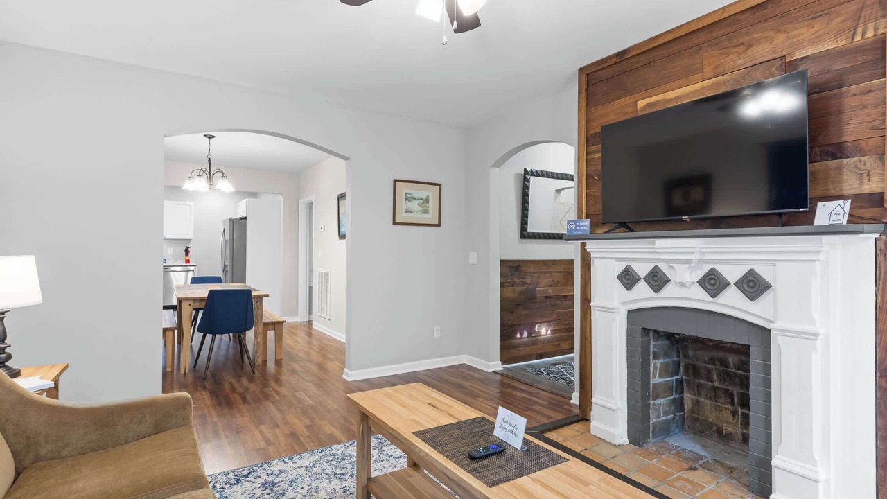 Photo of Livingroom in Chattanooga