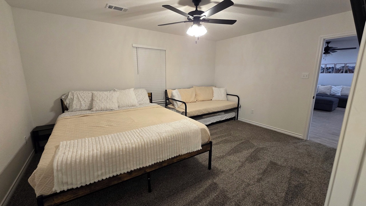 Photo of Bedroom in Poolville
