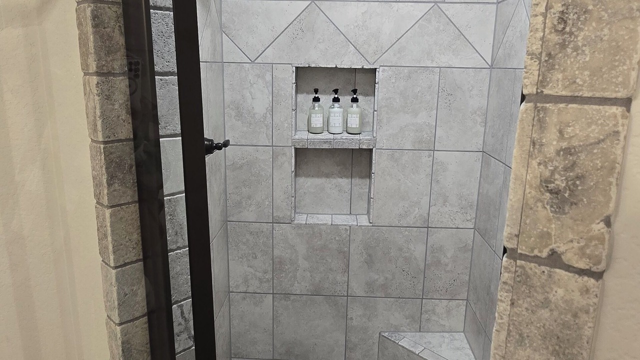 Photo of Bathroom in Poolville