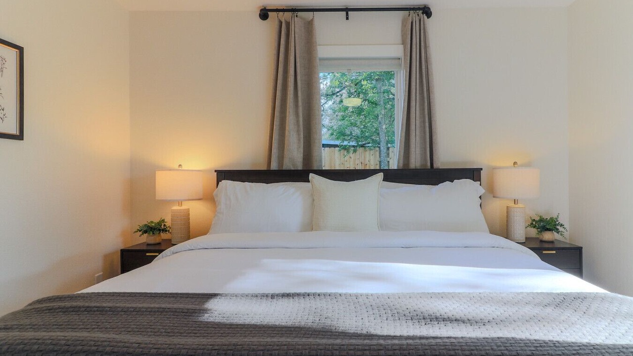 Photo of Bedroom in Manchaca