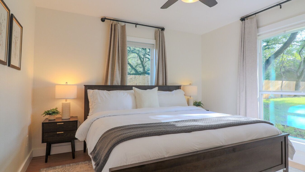 Photo of Bedroom in Manchaca