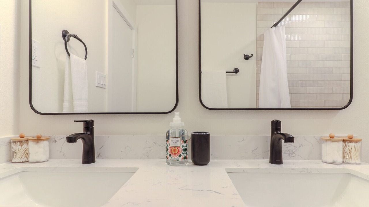 Photo of Bathroom in Manchaca