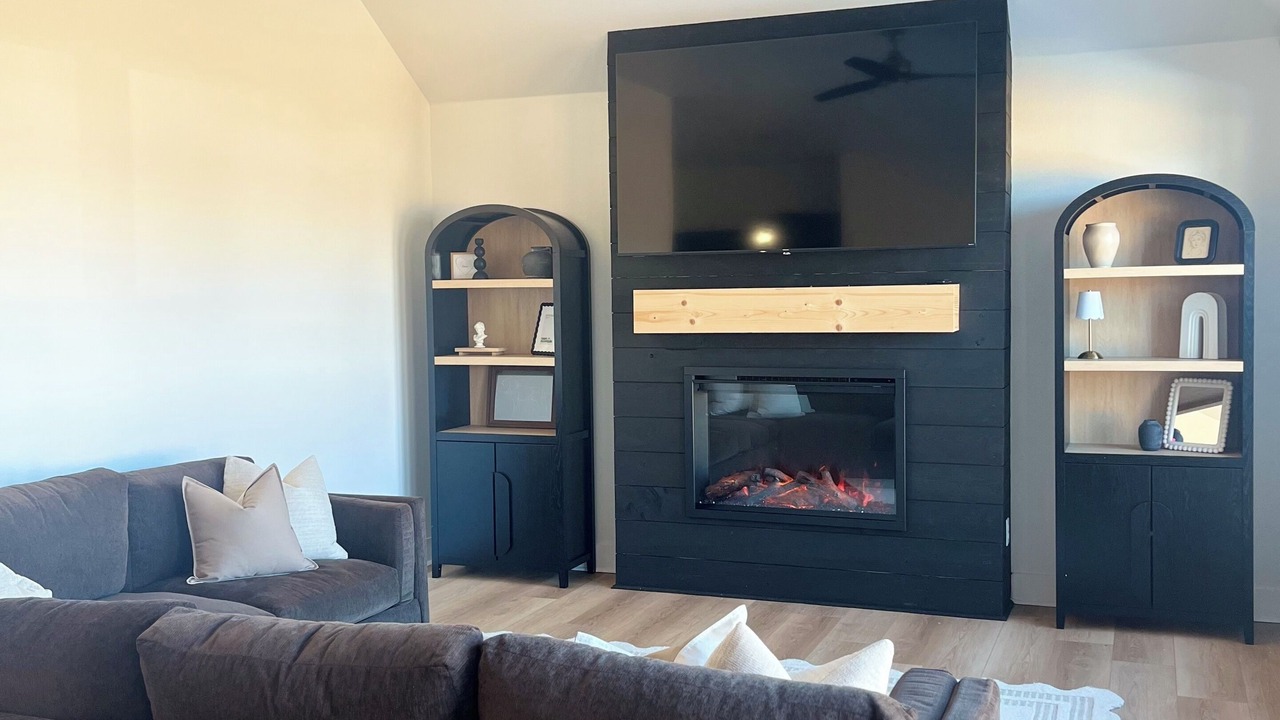 Photo of Livingroom in Barling
