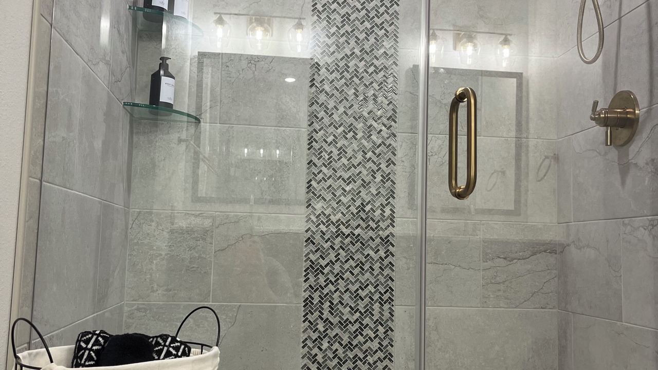Photo of Bathroom in Barling