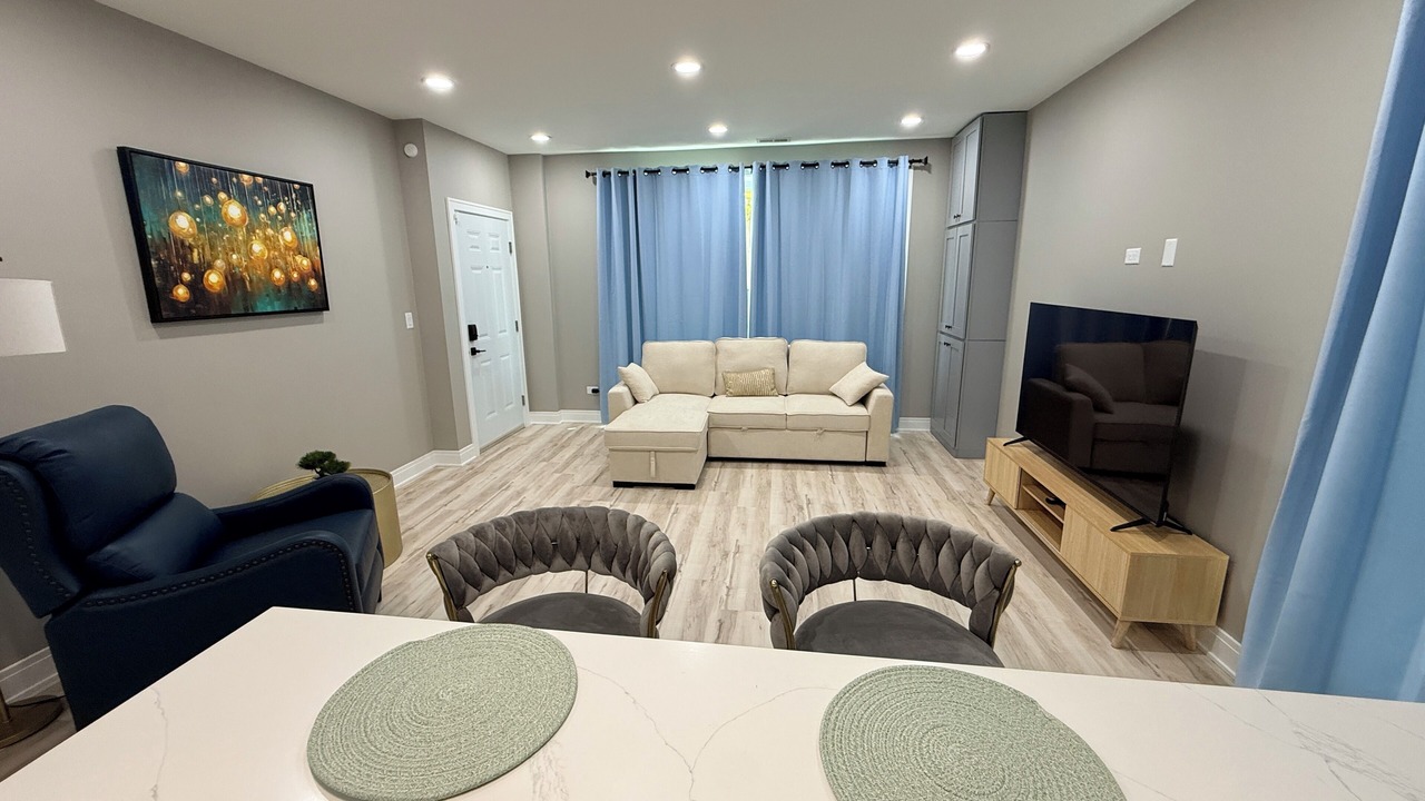 Photo of Livingroom in Bronzeville