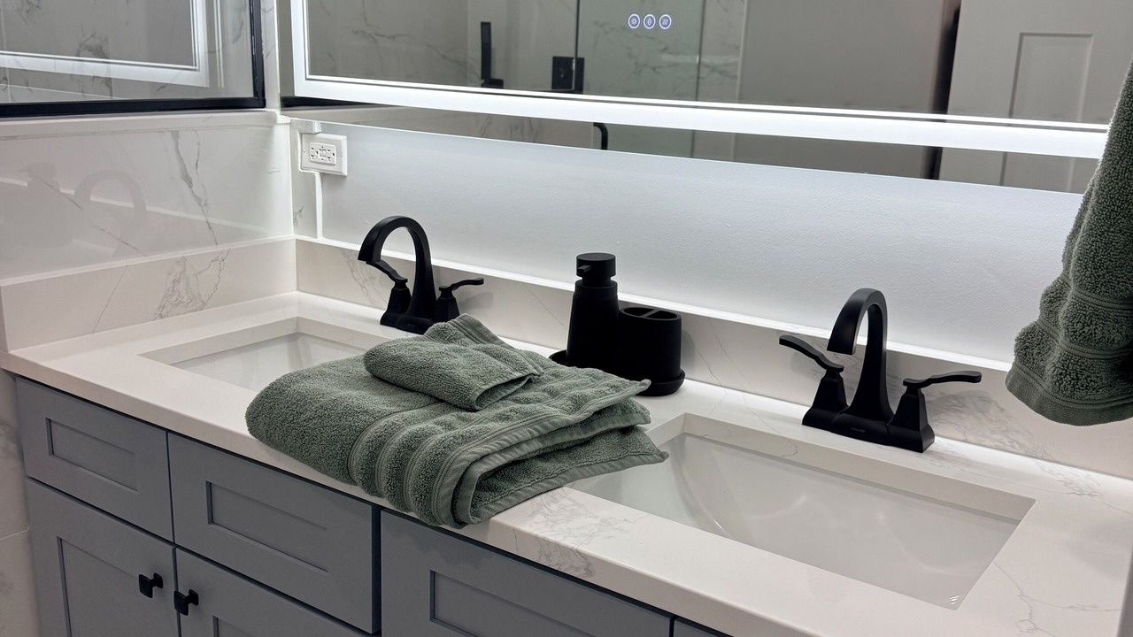 Photo of Bathroom in Bronzeville