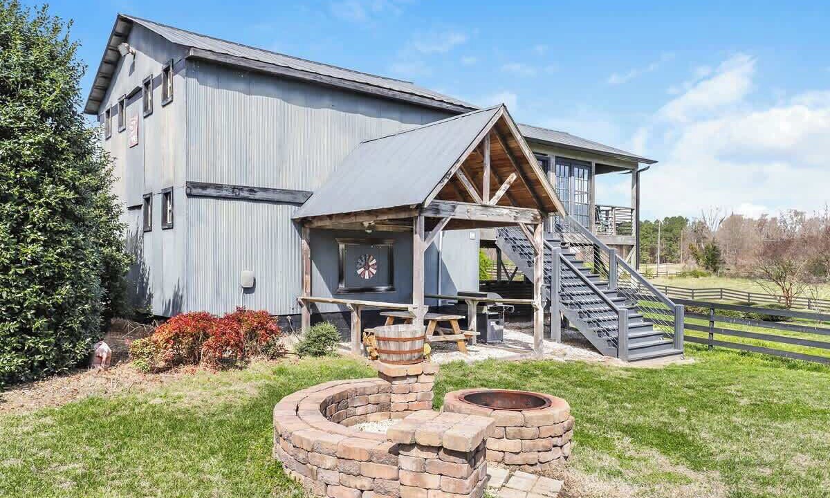 Photo of Outdoor in Liberty
